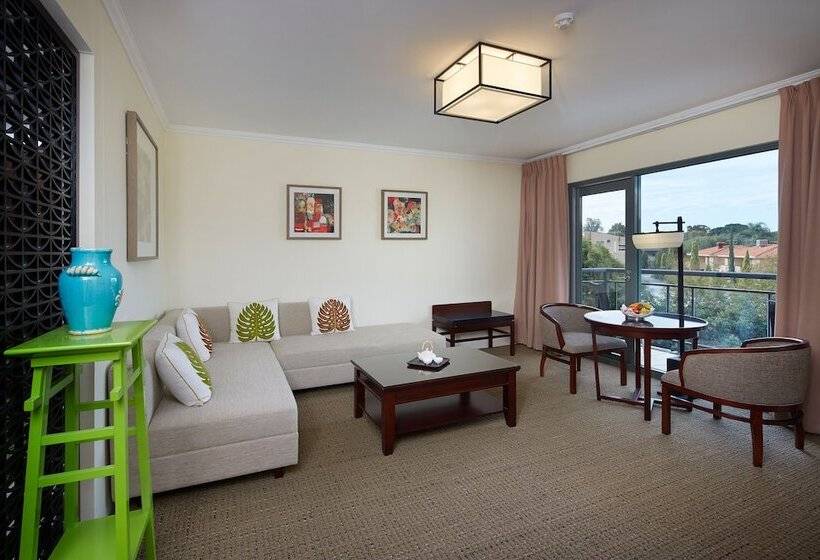 스위트, Pagoda Resort & Spa