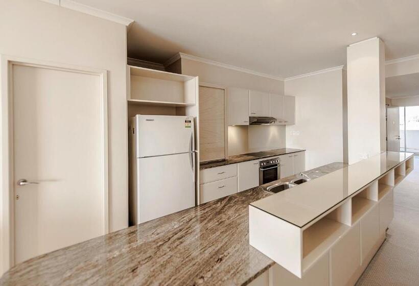 침실 2개 바다 전망 아파트, Sandcastle Apartments