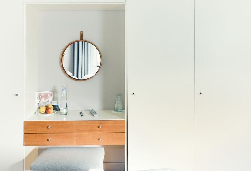 经济房, Design Hotel Miramonte