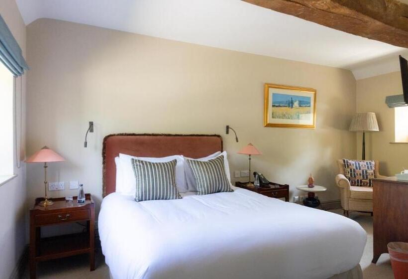 Номер Стандарт, The Barnsdale, Rutland
