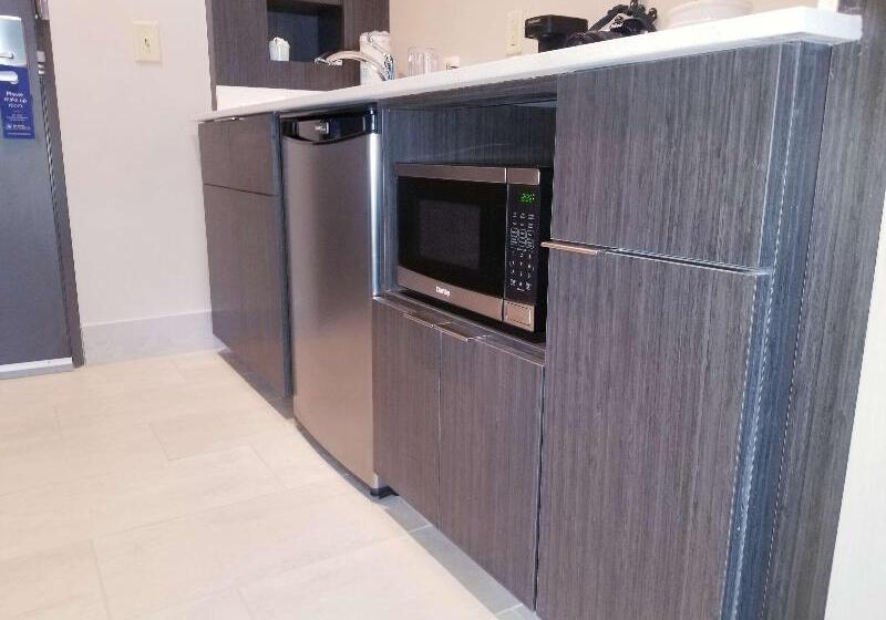스위트, Wyndham Golden Foz Suites