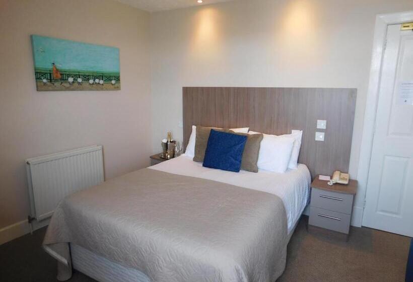Номер Стандарт Вид на Море, Cullen Bay Hotel