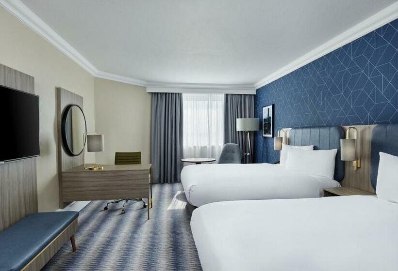 Номер Стандарт, Leonardo Royal Southampton Grand Harbour