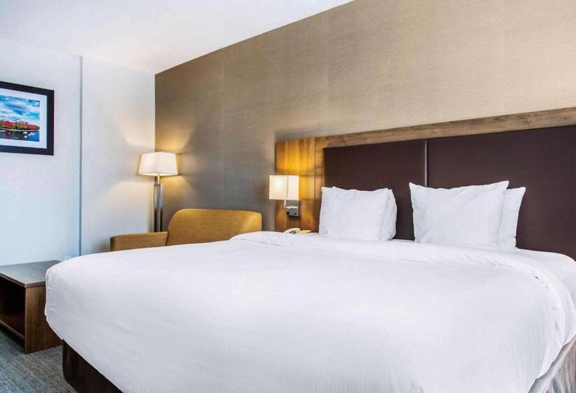 キングサイズベッドのスタンダードルーム, Quality Hotel Dorval Aeroport