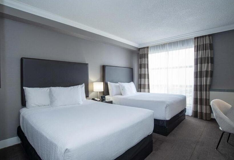 סוויטה, Sandman Signature Mississauga