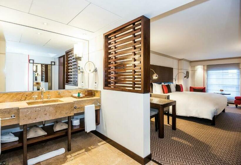 스탠다드 룸 킹사이즈 침대, Sofitel Bogota Victoria Regia