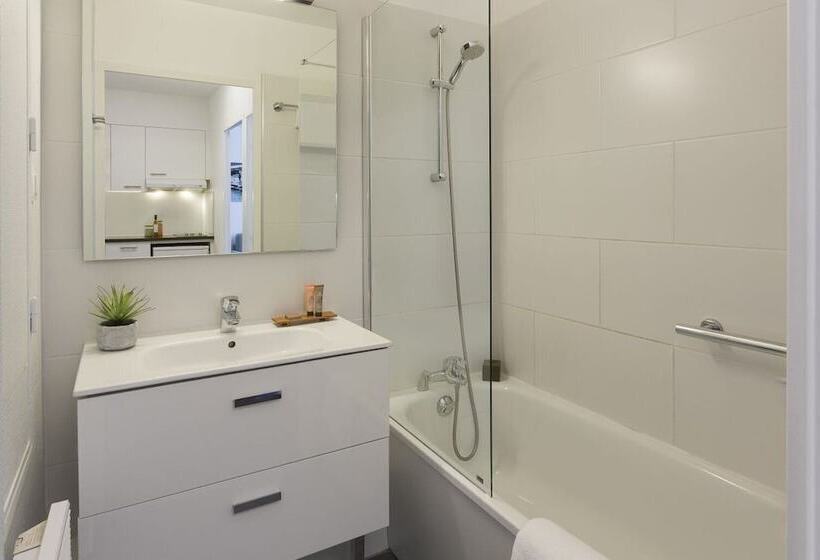 Апартаменты 1 Спальня, Rockypop Marseille Hôtel