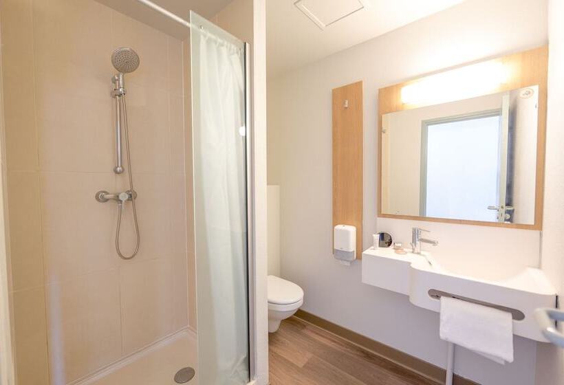 Номер Стандарт Трехместный, B&b Hotel Perpignan Nord Aéroport