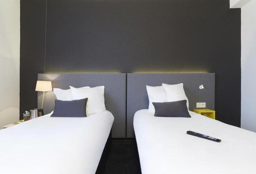 Номер Клуб, Kyriad Hotel Brest