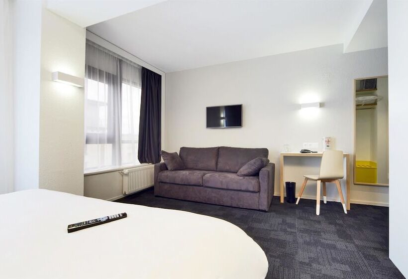 Номер Стандарт, Kyriad Hotel Brest