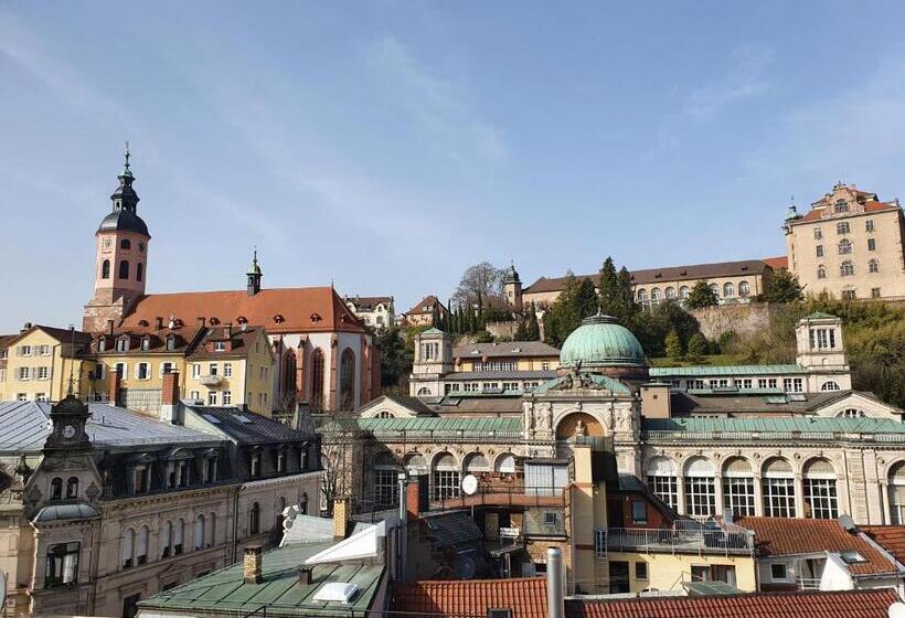 Люкс с Балконом, Quellenhof