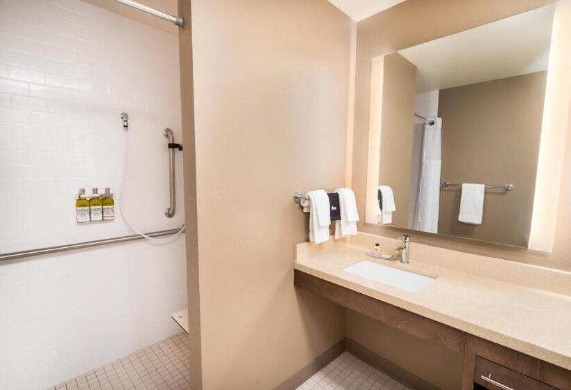 适合残疾人士使用的套间, Staybridge Suites Coeur D Alene, An Ihg