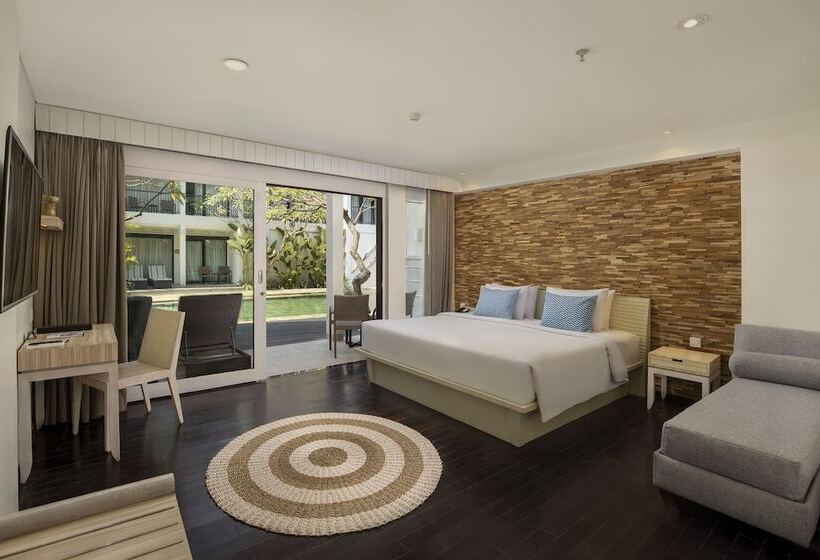 اتاق لوکس, Away Bali Legian Camakila Resort