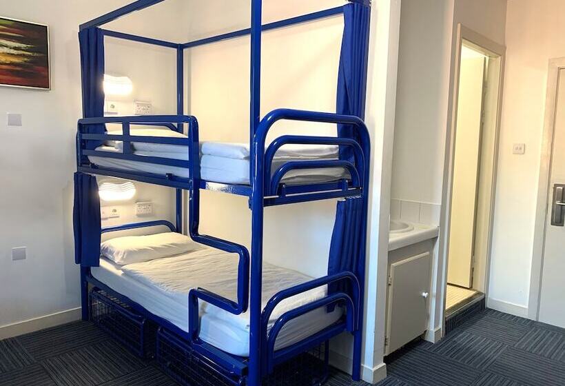 공동 객실, Kinlay Hostel Eyre Square