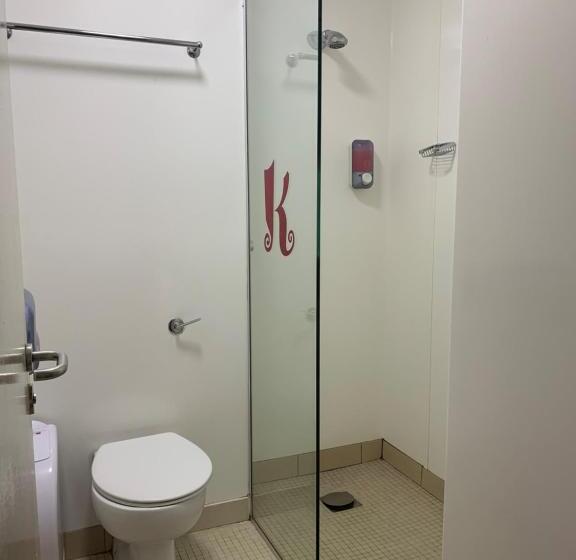 공동 객실, Kinlay Hostel Eyre Square