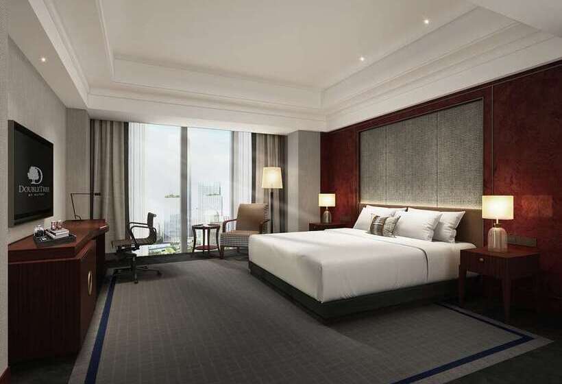 Deluxe Room King Size Bed, Hilton Milan