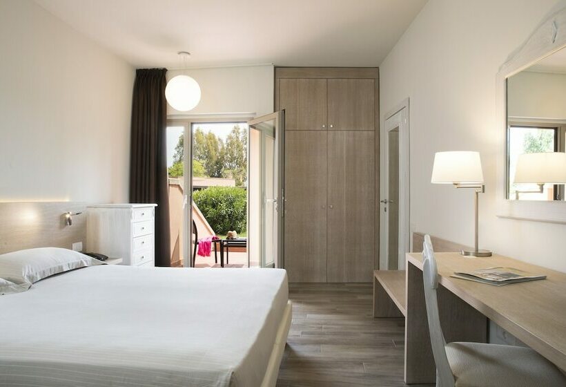 Классический Номер, Is Molas Resort