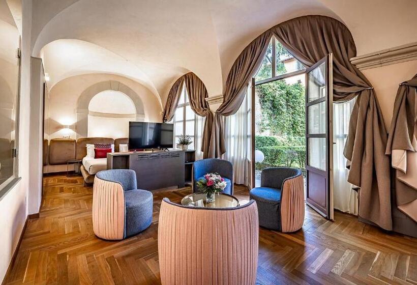 اتاق استاندارد با تخت بزرگ, La Scaletta Al Ponte Vecchio