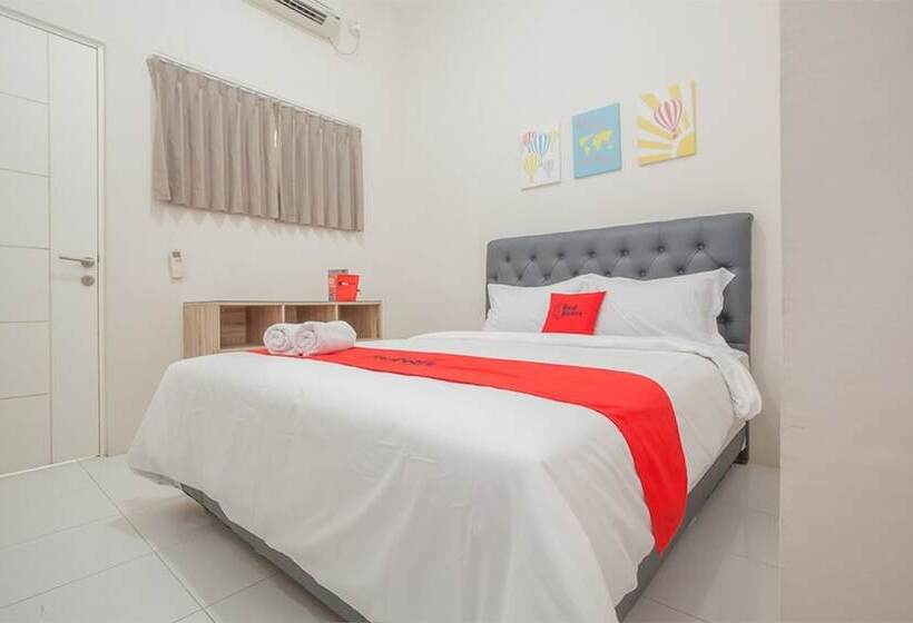 Номер Стандарт, Reddoorz Near Ciputra Golf Surabaya