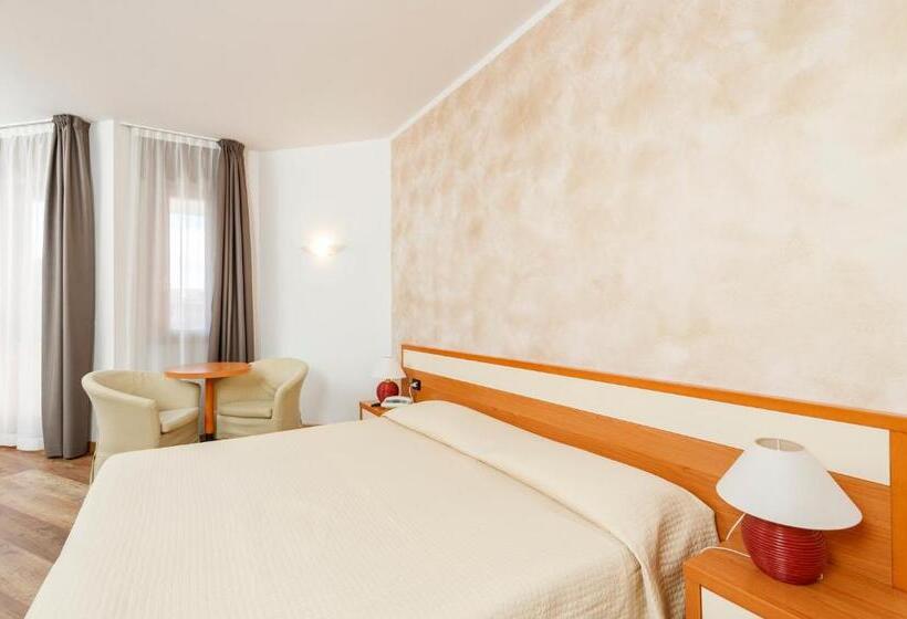 اتاق استاندارد, Palace Hotel Città