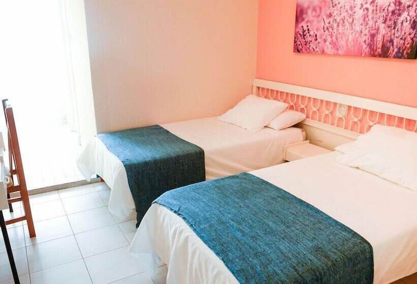 Номер Стандарт, Hostal Isla Playa