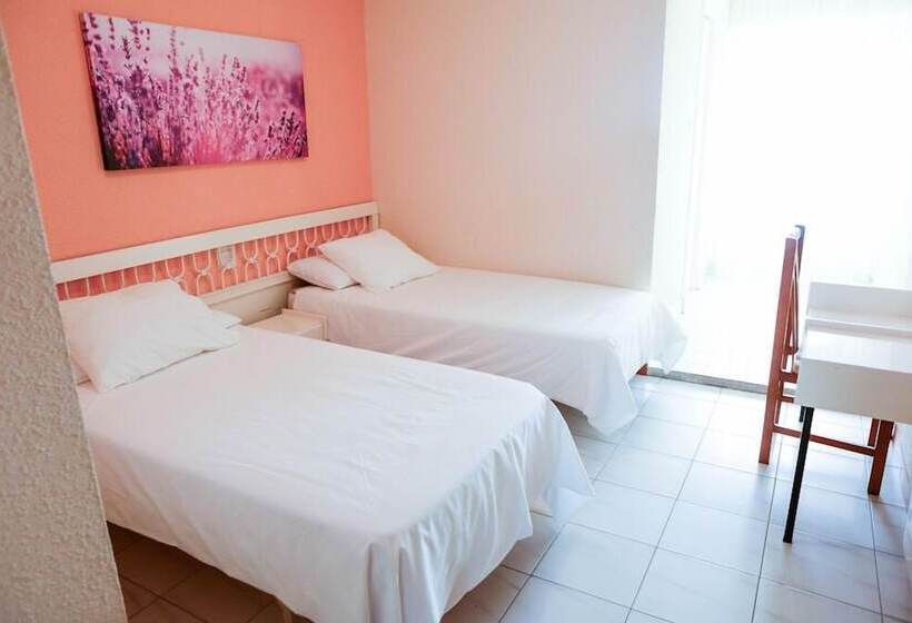 Номер Стандарт Трехместный, Hostal Isla Playa
