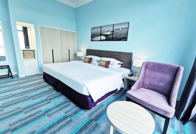 주니어 스위트, Thistle Johor Bahru