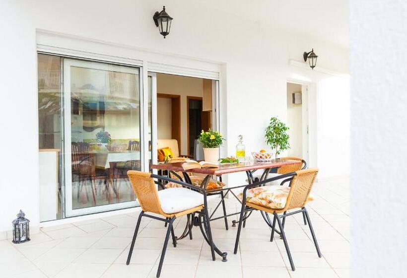 침실 1개 테라스 아파트, Guest House Mara