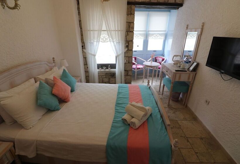 اتاق استاندارد, Galya Otel Alacati