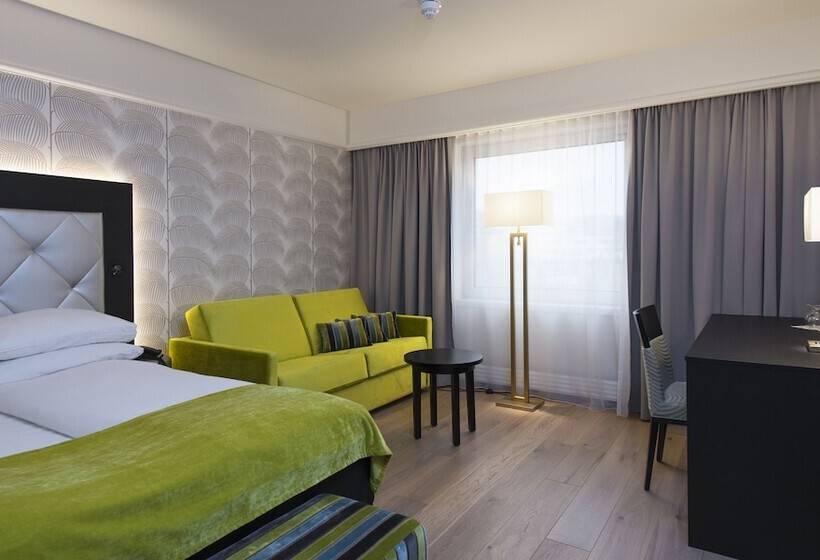 家庭间, Thon Hotel Oslofjord
