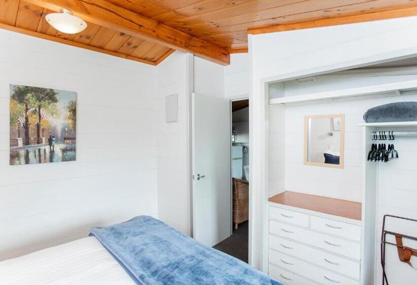 Апартаменты 1 Спальня Вид на Сад, Waikanae Beach Motel