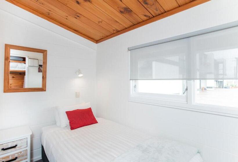 Апартаменты 2 Спальни, Waikanae Beach Motel