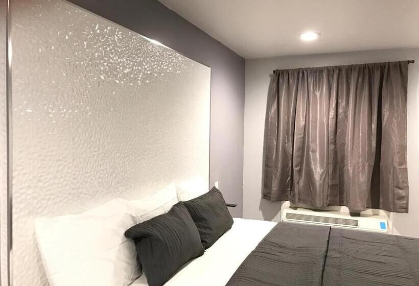 스탠다드 룸 킹사이즈 침대, Ramsey Inn & Suites