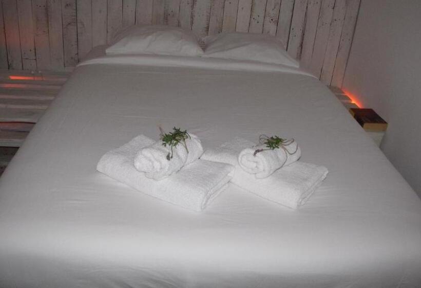 اتاق خانوادگی با سرویس بهداشتی مشترک, Guesthouse Ca Artù