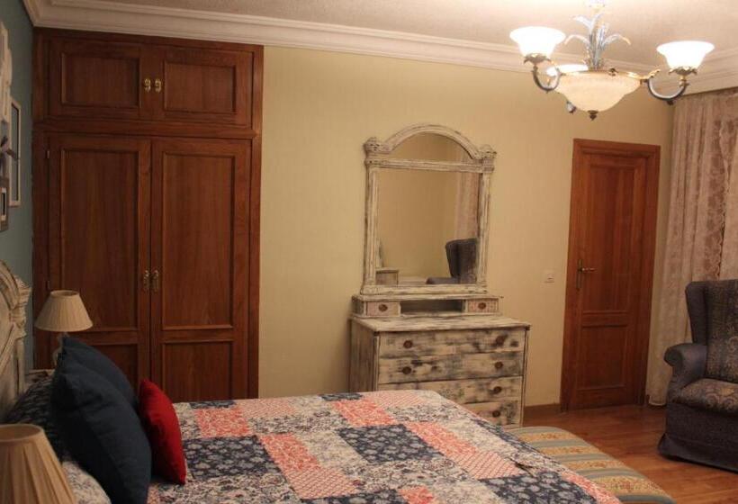 수피리어 룸, Hostal Restaurante Fogón De Gredos
