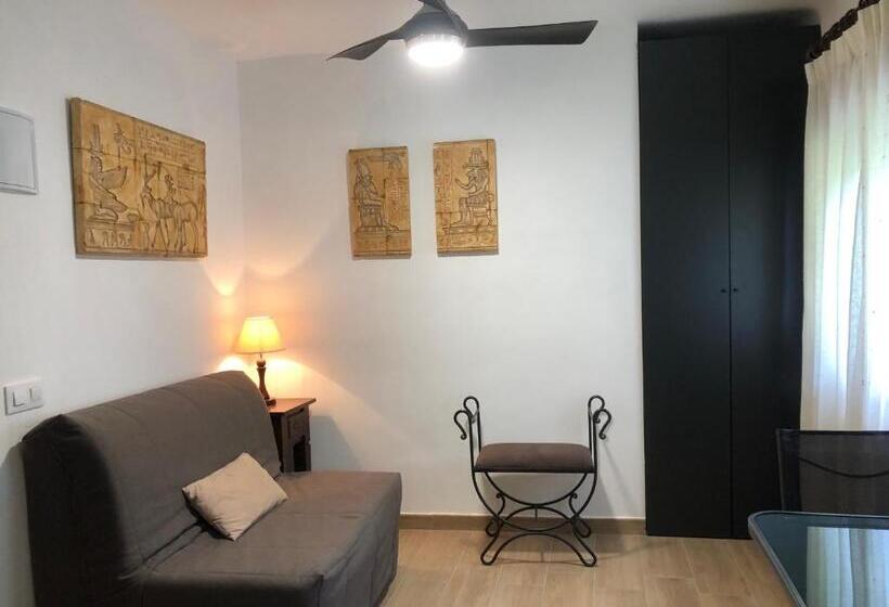 스탠다드 스튜디오 킹침대, Hostal Restaurante Fogón De Gredos