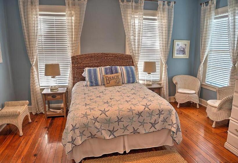 Номер Стандарт, Open Gates Bed & Breakfast