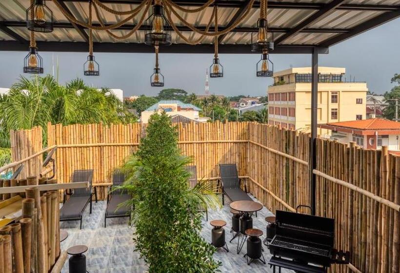 Номер Deluxe с Балконом, Lemon Loft Boutique Room