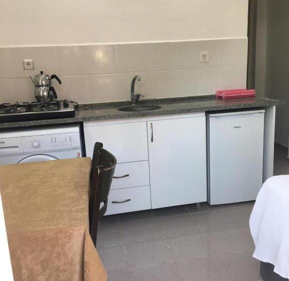 Апартаменты 1 Спальня Нижний Этаж, Sunset Apart Otel
