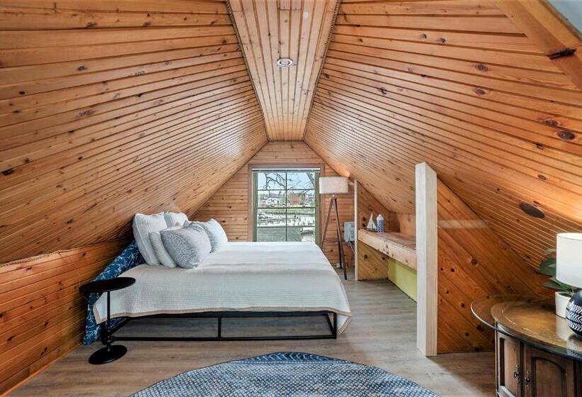 Люкс 2 Спальни, Waters View Inn