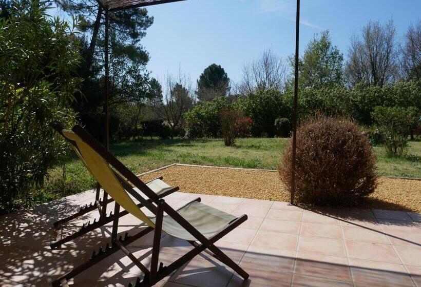 Comfort room with terrace, Les Ambres
