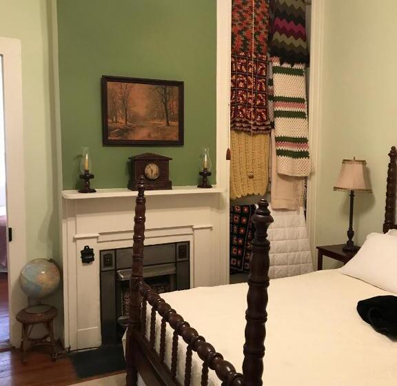 Номер Стандарт, Riverboat Bed & Breakfast