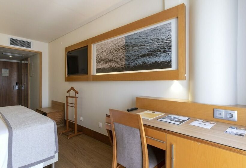 Номер Стандарт, The Azoriani Boutique, Ascend Hotel Collection