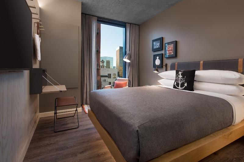 Номер Стандартный Кровать Куин, Moxy San Diego Gaslamp Quarter