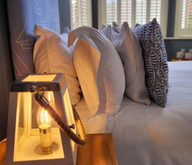 חדר משפחתי דלוקס, Belle Vue Guest House