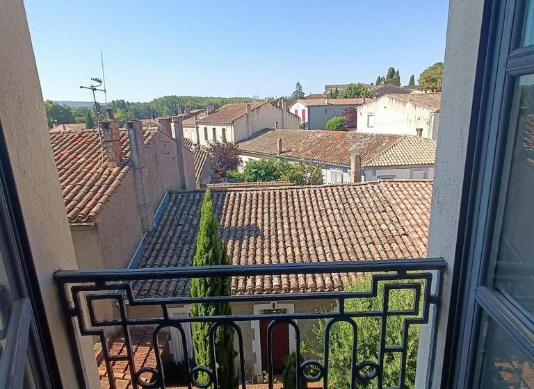 수피리어 룸, Entre Bastide Et Cité