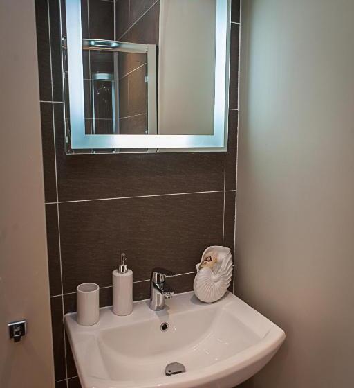 اتاق استاندارد, Stoodleigh Court Coach House
