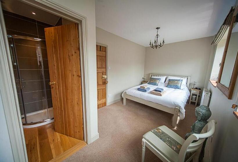 اتاق استاندارد, Stoodleigh Court Coach House