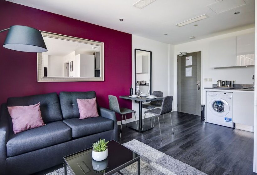 침실 1개 아파트, Dockside Apartments At Excel