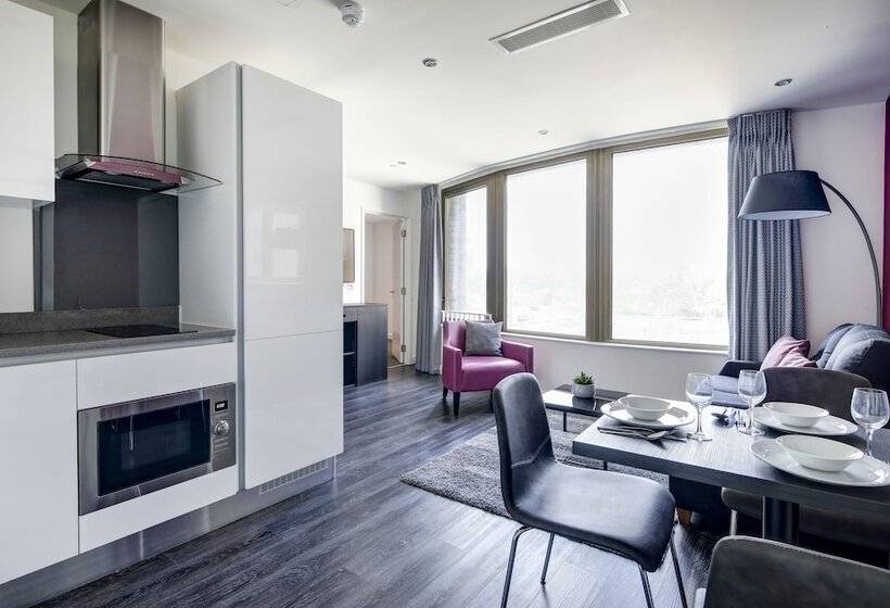 침실 1개 아파트, Dockside Apartments At Excel